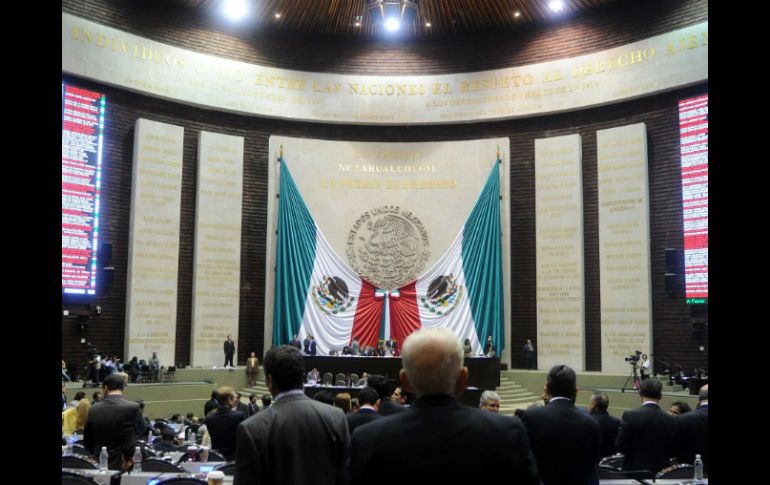 Enrique Peña Nieto enviará a la Cámara de Diputados un proyecto de una nueva Ley Federal de Competencia Económica. ARCHIVO /
