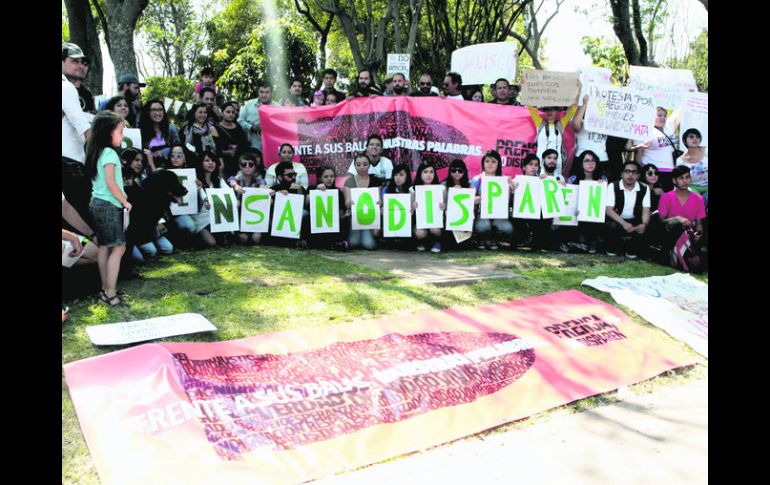 El también llamado Parque Rojo fue el punto de reunión para la manifestación en contra de la violencia contra los periodistas.  /