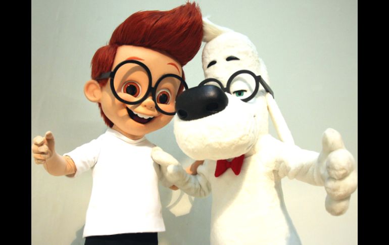 'Las aventuras de Peabody y Sherman' se plantea que un perro adopte a un niño como hijo.  /