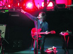 Los temas de Zoé han conseguido un lugar en la historia del rock mexicano, así lo demostró el lleno de anoche en el Auditorio Telmex.  /