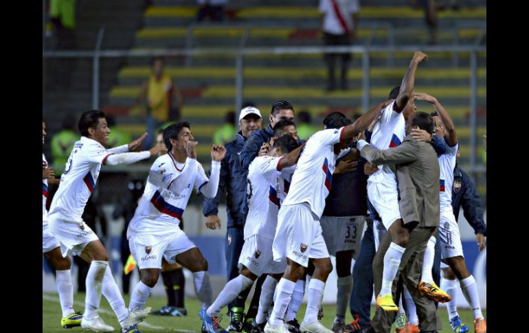 Los jugadores de Atlante celebran su victoria sobre Monarcas. MEXSPORT /