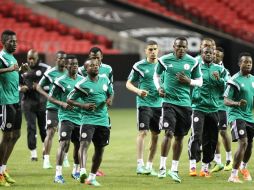 La selección de Nigeria, realiza su entrenamiento previo al partido del miércoles. NTX /