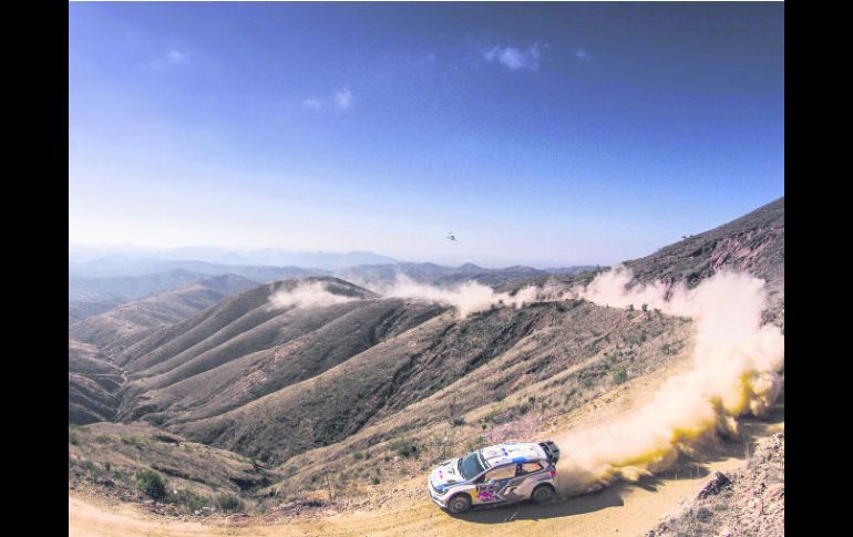 Caminos de Guanajuato. El piloto francés Sebastien Ogier fue el más rápido este sábado por los desafiantes vías del Rally. MEXSPORT /