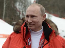 Vladimir Putin dice que lo que han realizado en Crimea se basa en el Derecho Internacional. AP /