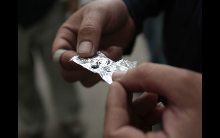 Tan sólo en 2012 se registraron 335 mil personas que consumen la droga. ARCHIVO /