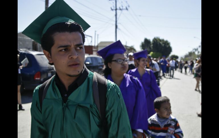 Dreamers de México, Colombia y Perú participaron en el movimiento en Tijuana. AP /