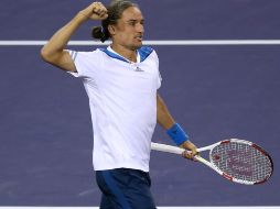 Alexandr Dolgopolov celebra su triunfo en la tercera ronda del Masters mil de tenis. AFP /