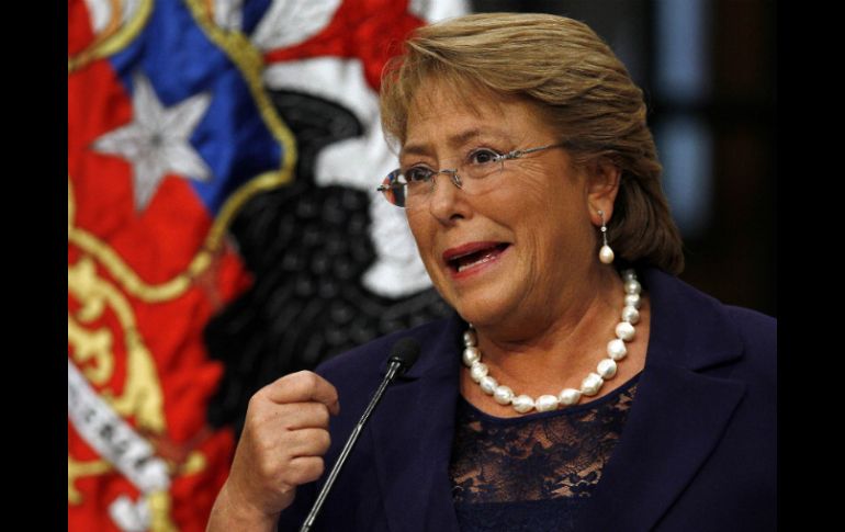 Bachelet afirma que trabajará desde el primer día de su gobierno para cumplir con un conjunto de transformaciones. AP /