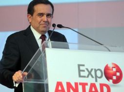 El secretario de Economía, Ildefonso Guajardo, en la inauguración de la Expo ANTAD 2014.  /