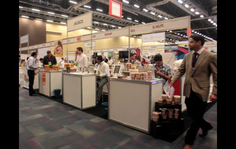 Imagen de los stands de Jalisco en la Expo ANTAD.  /