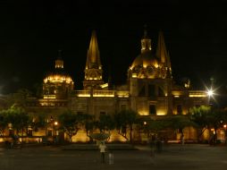 Para el Ayuntamiento de Guadalajara, la Catedral Metropolitana tenía un sistema de iluminación obsoleto. ARCHIVO /