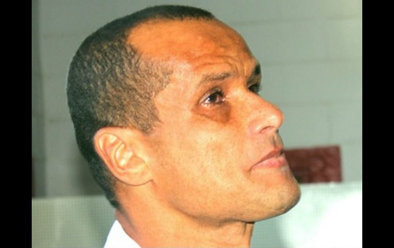 Rivaldo no jugaba al más alto nivel desde hacía varios años y finalmente decide retirarse anunciándolo en Twitter e Instagram. ESPECIAL /