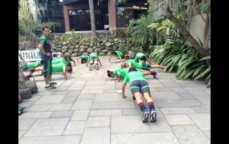 La Selección juvenil Sub 17 inició bien el torneo al golear 4-0 a Colombia. Twitter: @MiSeleccionMx. ESPECIAL /