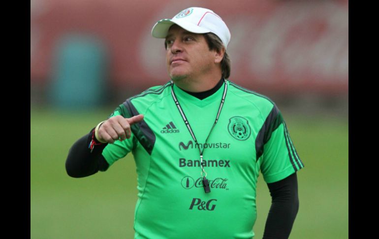 Miguel Herrera ha dicho que llegarán más allá del quinto partido, pero estas páginas no lo creen así. ARCHIVO /