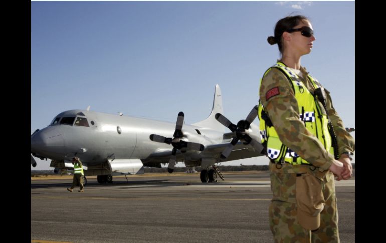 Un total de seis aviones recorrerán la zona el sábado, informó la Autoridad Australiana de Seguridad Marítima. EFE /