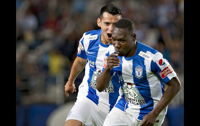 El ecuatoriano Walter Ayoví abrió el marcador para Pachuca. MEXSPORT /