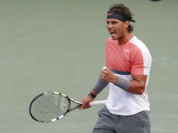 Nadal celebra su triunfo en el Abierto de Miami, al derrotar al uzbeco Denis Istomin. EFE /