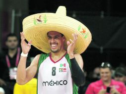 Tiempos felices. Ayón comandó a la Selección mexicana a conseguir su primer boleto a un Mundial de basquetbol en 40 años.  /