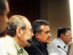 Los asistentes al evento contaron a Marco Julio y los demás integrantes del presídium.  /