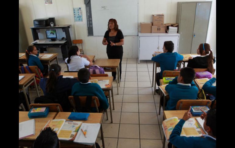 El estudio revela que de 100 alumnos que entran a primaria sólo  92 la terminan. ARCHIVO /