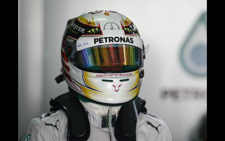 Hamilton, saldrá mañana, desde la primera posición en el Gran Premio de Malasia. AP /