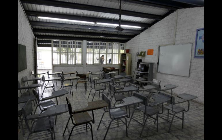 El 7.92 por ciento del personal que labora en las escuelas de preescolar, primaria y secundaria se negaron o quedaron fuera del censo. ARCHIVO /