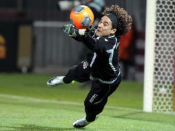 Esta sería la última temporada de Ochoa con los Osos del Ajaccio. AFP /