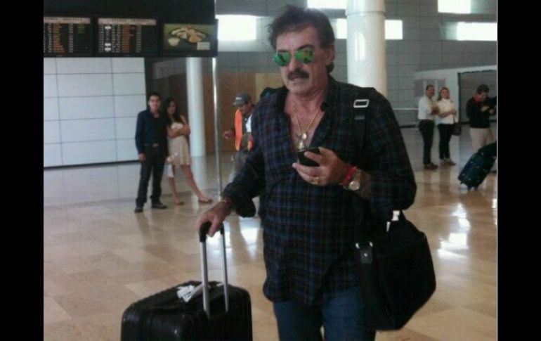 La Volpe arribó a la Perla Tapatía y no dio declaraciones.  /