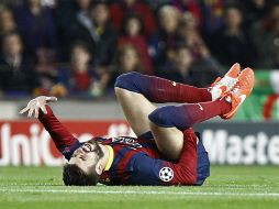 Piqué abandonó el partido de Champions al minuto 12. AFP /