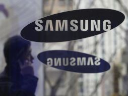 Abogados de Samsung, revelaron correos electrónicos durante el juicio que enfrenta la compañía con Apple. AP /