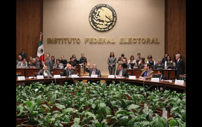 El INE forma parte de la reforma político-electoral promulgada el 31 de enero pasado por el Presidente Enrique Peña Nieto. ARCHIVO /