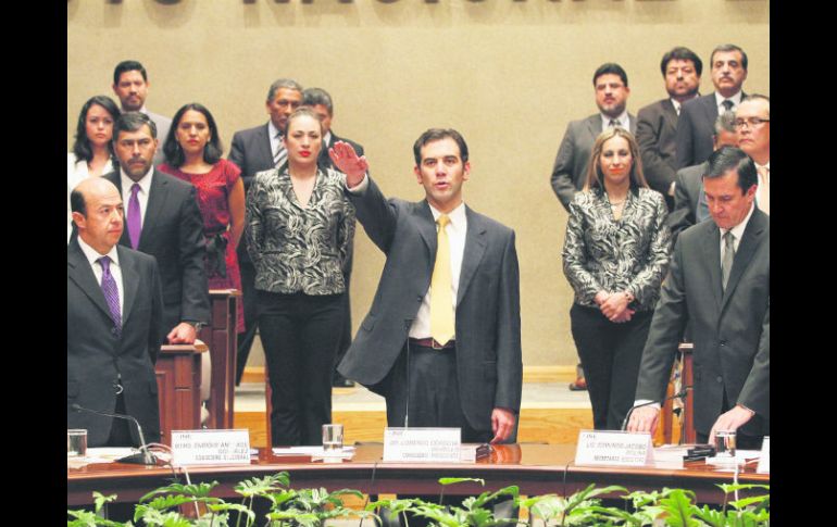 Lorenzo Córdova Vianello rinde protesta como el primer consejero presidente del Instituto Nacional Electoral. NTX /