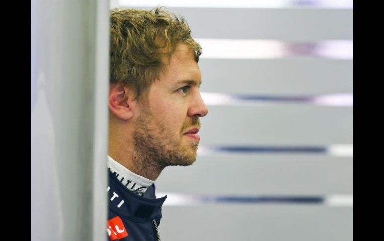 Vettel, fuera de los diez mejores por segunda vez esta campaña. EFE /