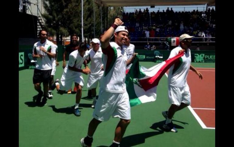 México consigue el tercer punto en la serie y asegura su boleto para disputar, la final por el ascenso al Grupo I de la Zona Americana. ESPECIAL /