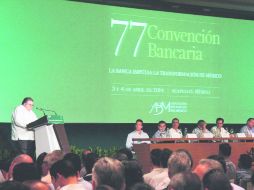 Carstens. Habla ante la Asociación de Bancos de México el jueves pasado en Acapulco, Guerrero.  /