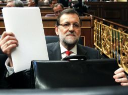 Mariano Rajoy señala que no concibe una España sin Cataluña. EFE /