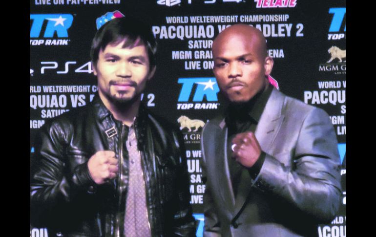 Espina clavada. Tim Bradley (der.) derrotó de manera polémica a Manny Pacquiaco el 9 de junio de 2012. NTX /