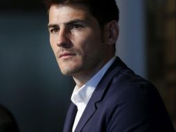 El enfrentamiento ante el Barcelona va a ser ''bonito y duro'', declara Casillas. EFE /