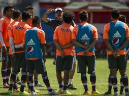 Chivas se prepara para recibir al Morelia el próximo domingo en el Omnilife.  /