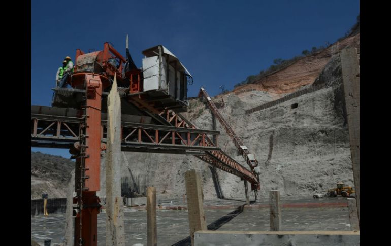 La Conagua avaló que la cortina de la presa El Zapotillo se elevara a 105 metros, con lo cual deberá inundarse Temacapulín. ARCHIVO /