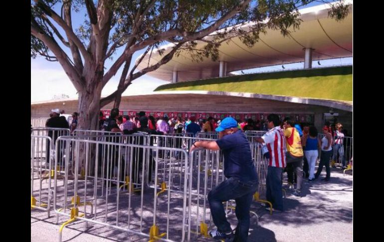 Esta vez sí pueden llegar hasta el estadio los aficionados que no tengan entradas compradas previamente.  /