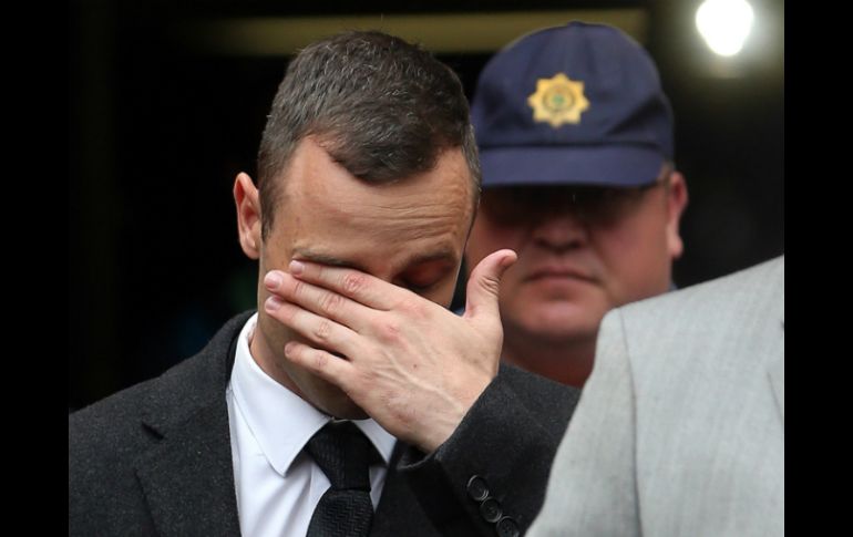 'No tuve tiempo de pensar lo que quería hacer', insistió Pistorius. AP /