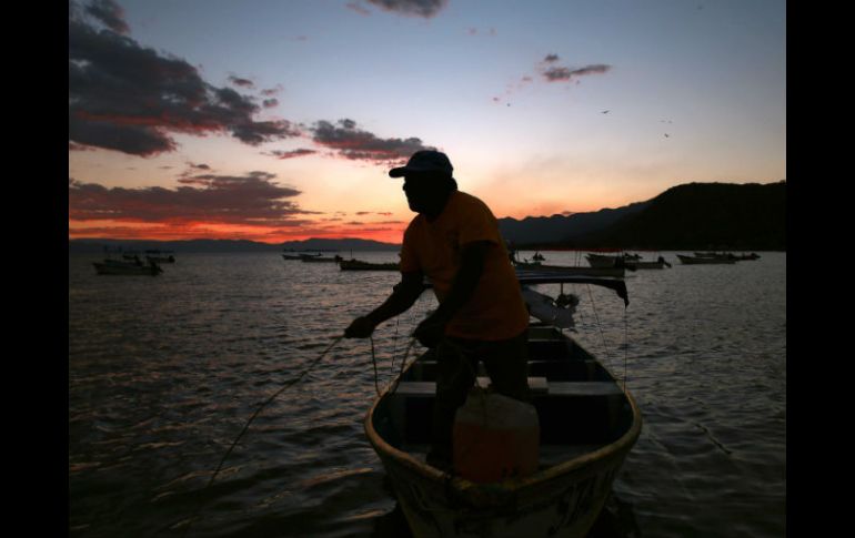 El embalse ahora tiene un almacenamiento de tres mil 144 millones de metros cúbicos. ARCHIVO /