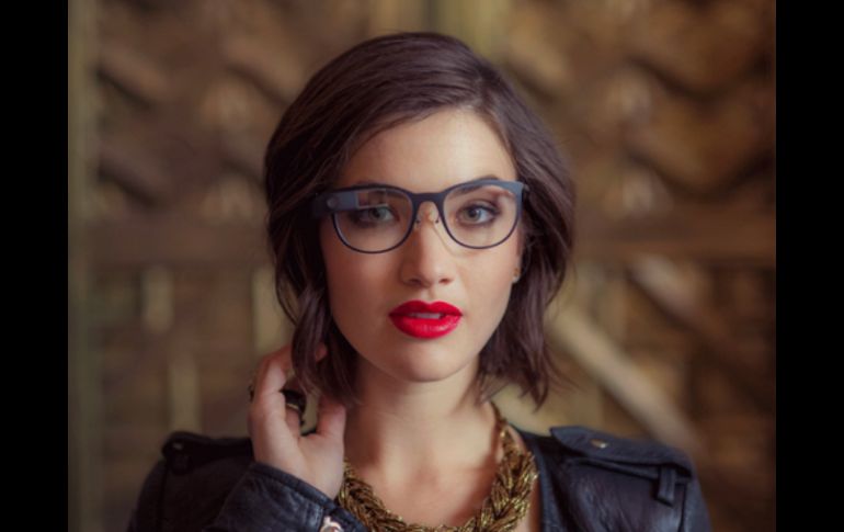 Los Google Glass cambiaron varios aspectos en sus especificaciones. ESPECIAL /