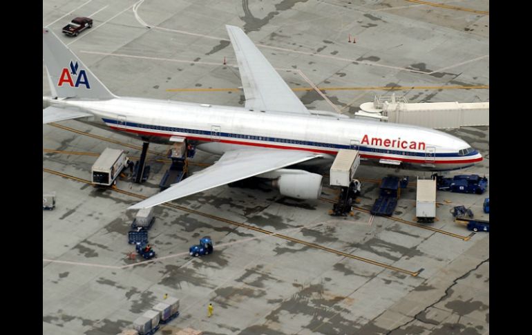 La aeronave debía llegar a Dallas a las 16:00 horas, pero 10 minutos antes aterrizó a 250 kilómetros al oeste de su destino. ARCHIVO /