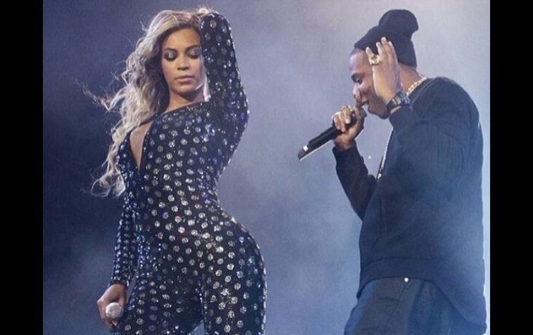 Durante el cierre de la gira de Beyoncé y Jay Z, ambos subieron juntos al escenario. ESPECIAL /