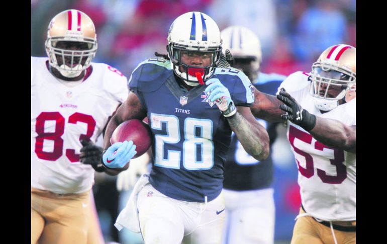 Para mejorar. Chris Johnson viene de una campaña en la que logró mil 77 yardas, la segunda peor marca en su carrera. AP /