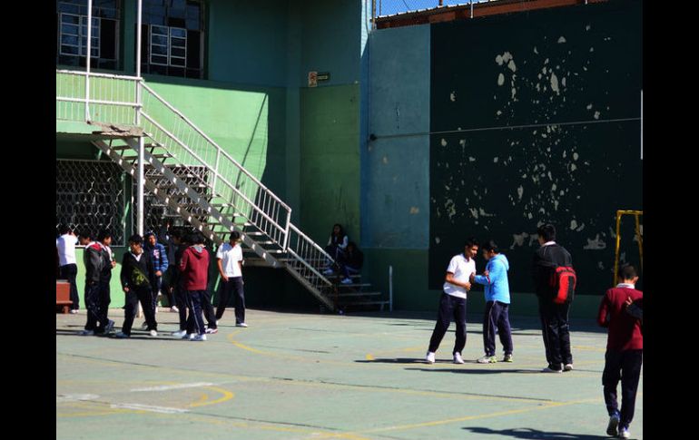 Los jóvenes con desnutrición presentan bajo rendimiento académico y falta de energía. ARCHIVO /