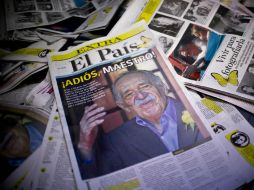 La prensa colombiana se une en una sola voz para destacar la obra del fallecido escritor Gabriel García Márquez. AFP /