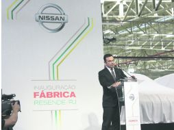 CARLOS GHOSN. El presidente de Nissan estuvo presente en la apertura de la primera planta de la marca en el país amazónico.  /